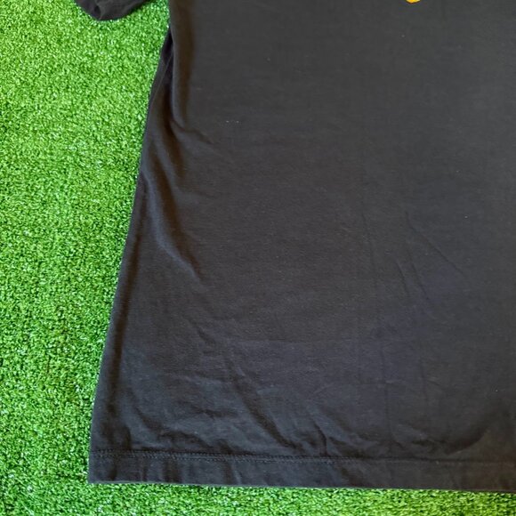 Puma Short Sleeve Crewneck Christmas Ornaments Holidays Black T-shirt Size S - Picture 4 of 12